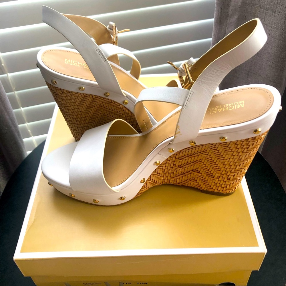 MICHAEL Michael Kors, Ellen Wedge, Leather, White/Gold studded, NWT, SZ11
